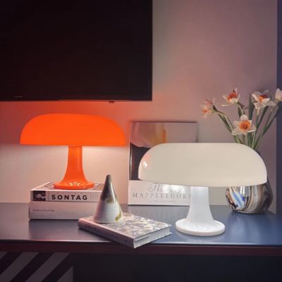 Lampe champignon blanche ou orange un incontournable de retour pour vos déco