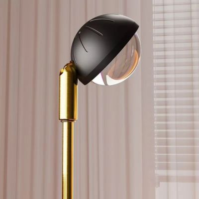 lampadaire salon design noir détails abat-jour