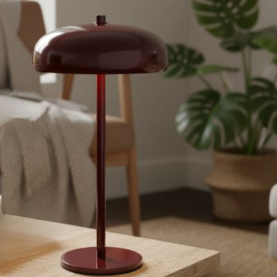 lampe champignon design bordeaux sur table basse en bois salon ambiance nordique plante monstera