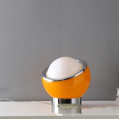 lampe de chevet orange style Bauhaus acier inoxydable et verre led moderne et très d'actualité 