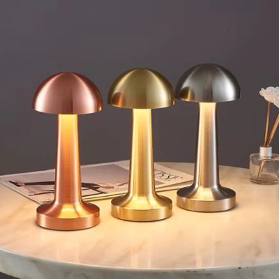 lampe de table champignon abat-jour champignon LED tactile portable rechargeable choix de trois finitions 