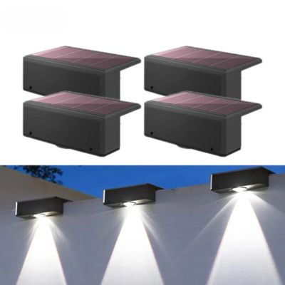 Luminaire extérieur quatre lampes solaires lumière blanche